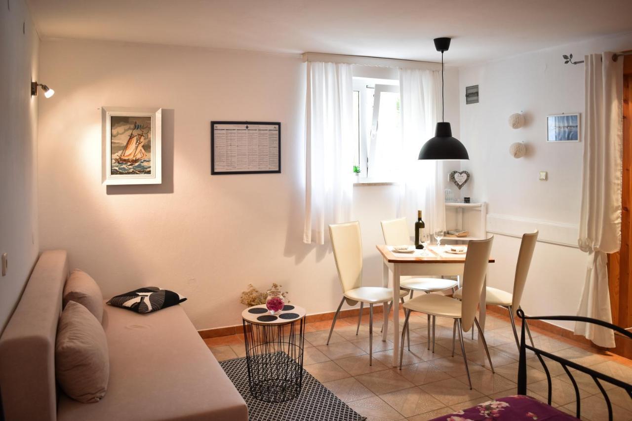Apartmani Grguric Kornić Extérieur photo