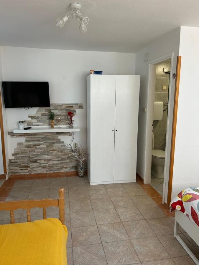 Apartmani Grguric Kornić Extérieur photo